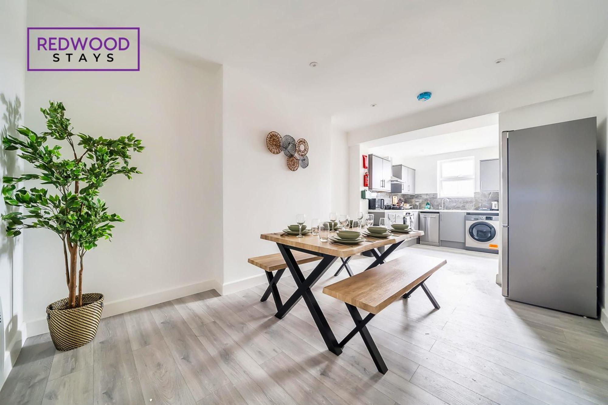 Brand New, 2 Bed 1 Bath, Modern Town Center Apartment, Free Wifi & Netflix By Redwood Stays Aldershot Exteriér fotografie