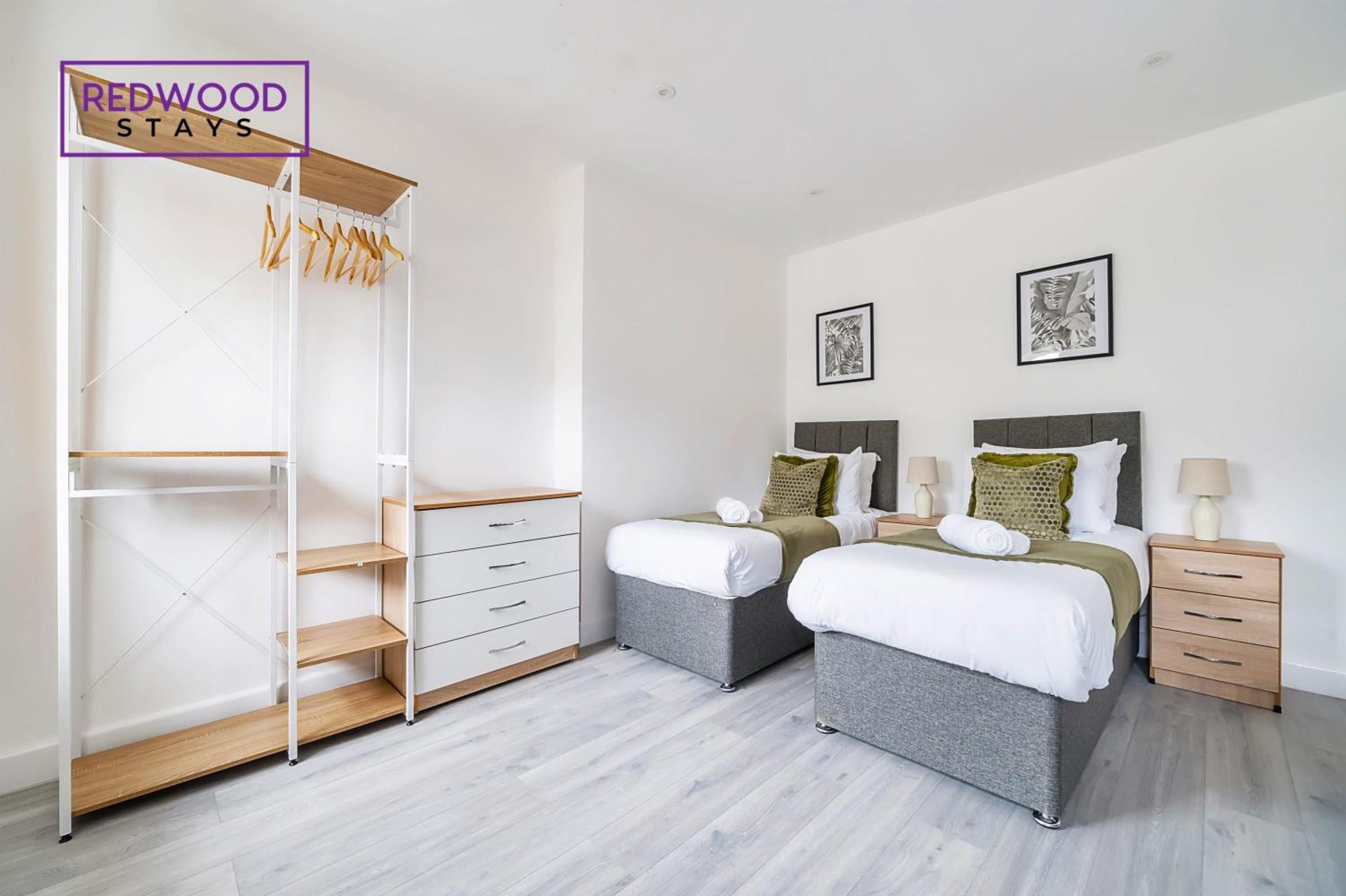 Brand New, 2 Bed 1 Bath, Modern Town Center Apartment, Free Wifi & Netflix By Redwood Stays Aldershot Exteriér fotografie